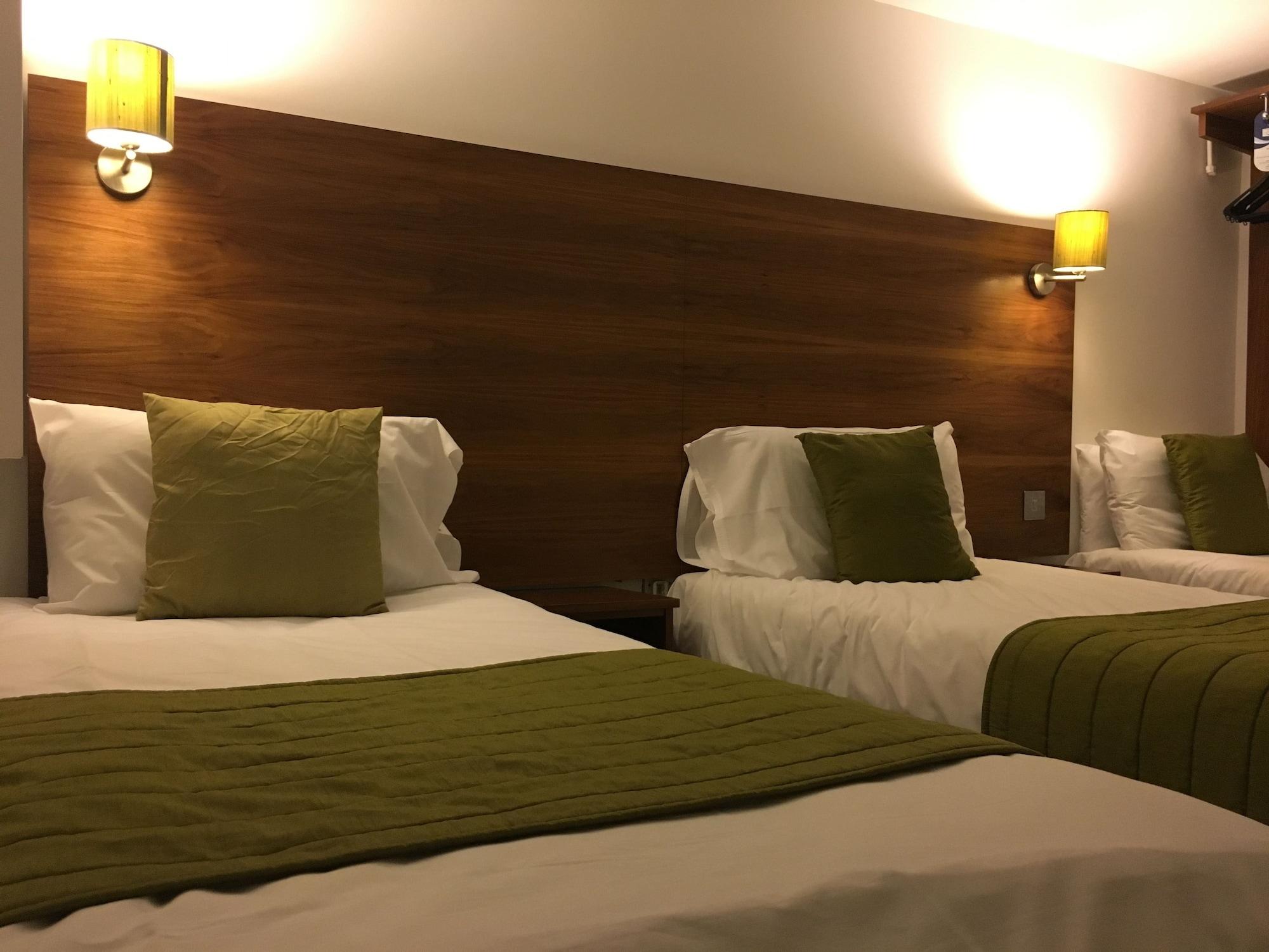 Stockwood Hotel - Luton Airport Exterior foto